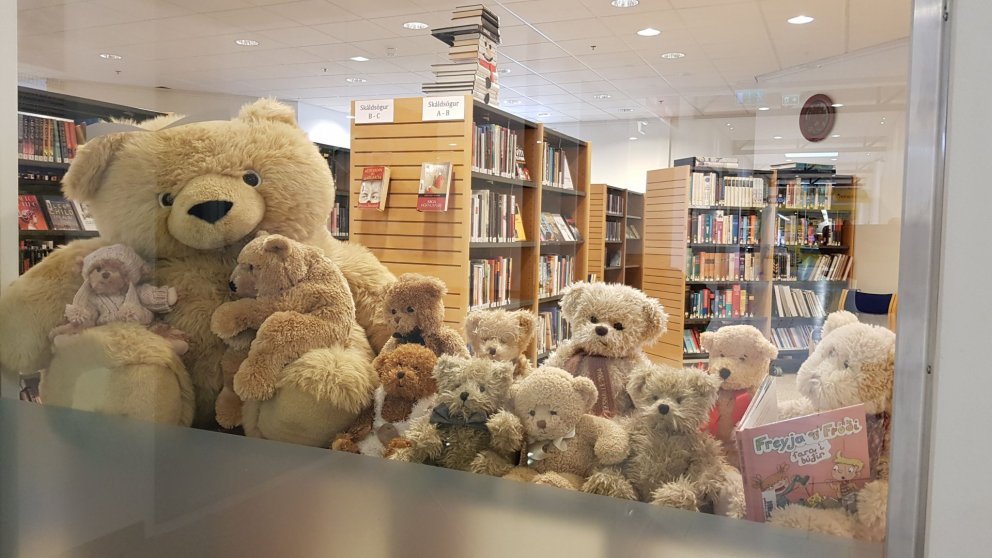 Bókasafnið opnar á ný